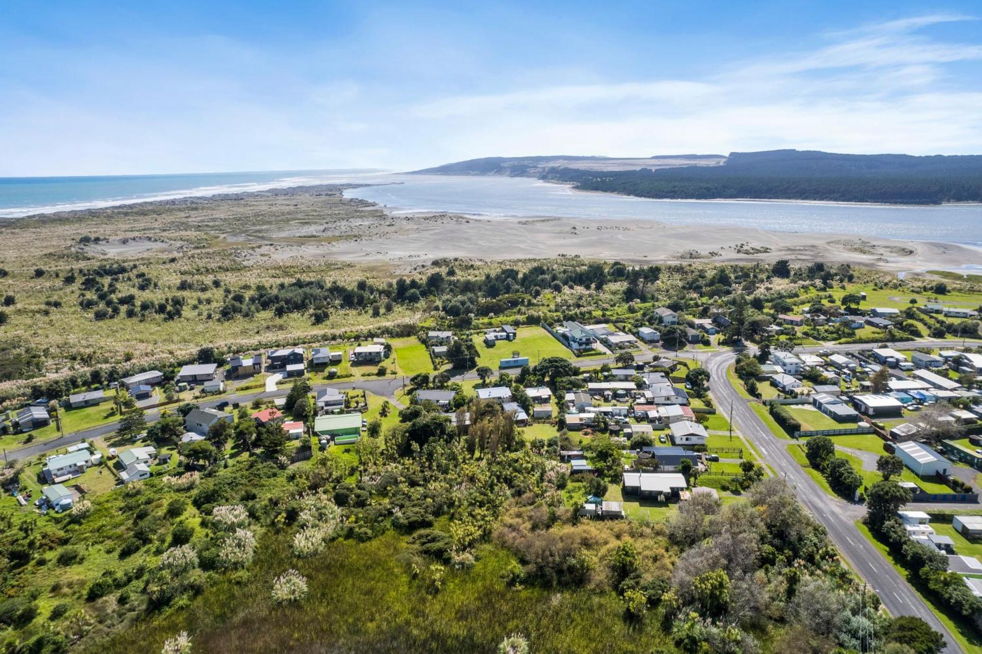 Port Waikato Holiday Park Exterior foto